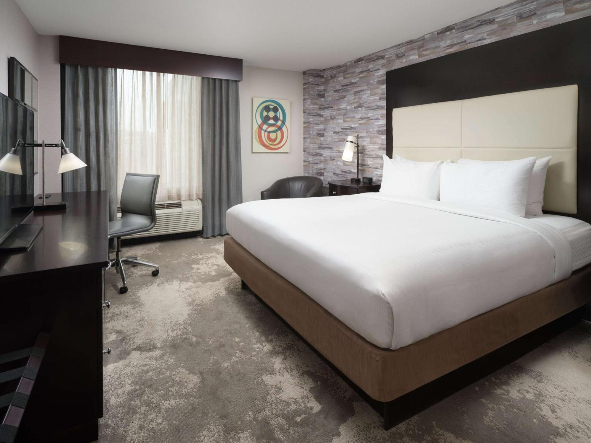 Doubletree By Hilton Hotel Chattanooga Downtown Exterior foto